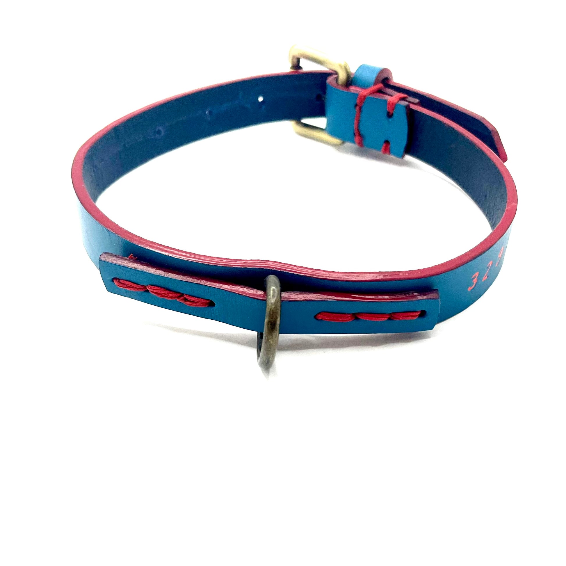 Collare artigianale in cuoio personalizzabile Gemelle Toscane con dettagli blu e rossi